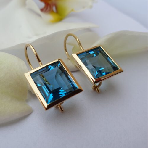 Ohrhänger mit quadratischen Topas in 750 Gelbgold
